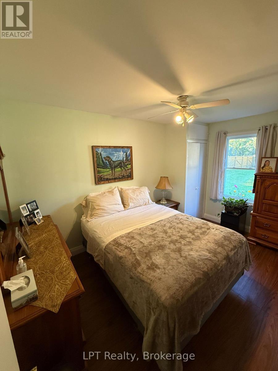 22 THIRD STREET N, Prince Edward County (Hallowell Ward) — photo 6