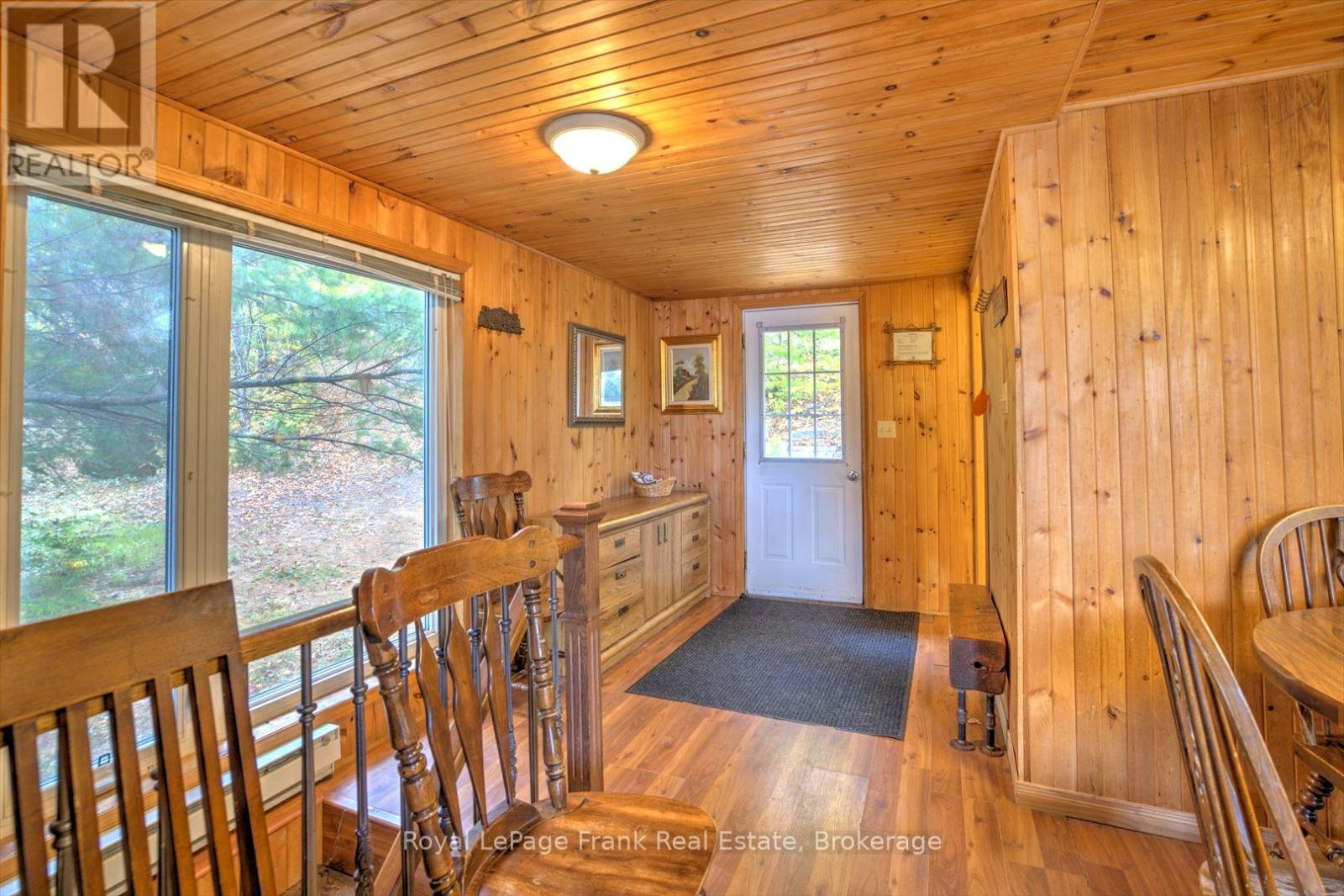 231 West Diamond Lake Road, Hastings Highlands, ON photo 20