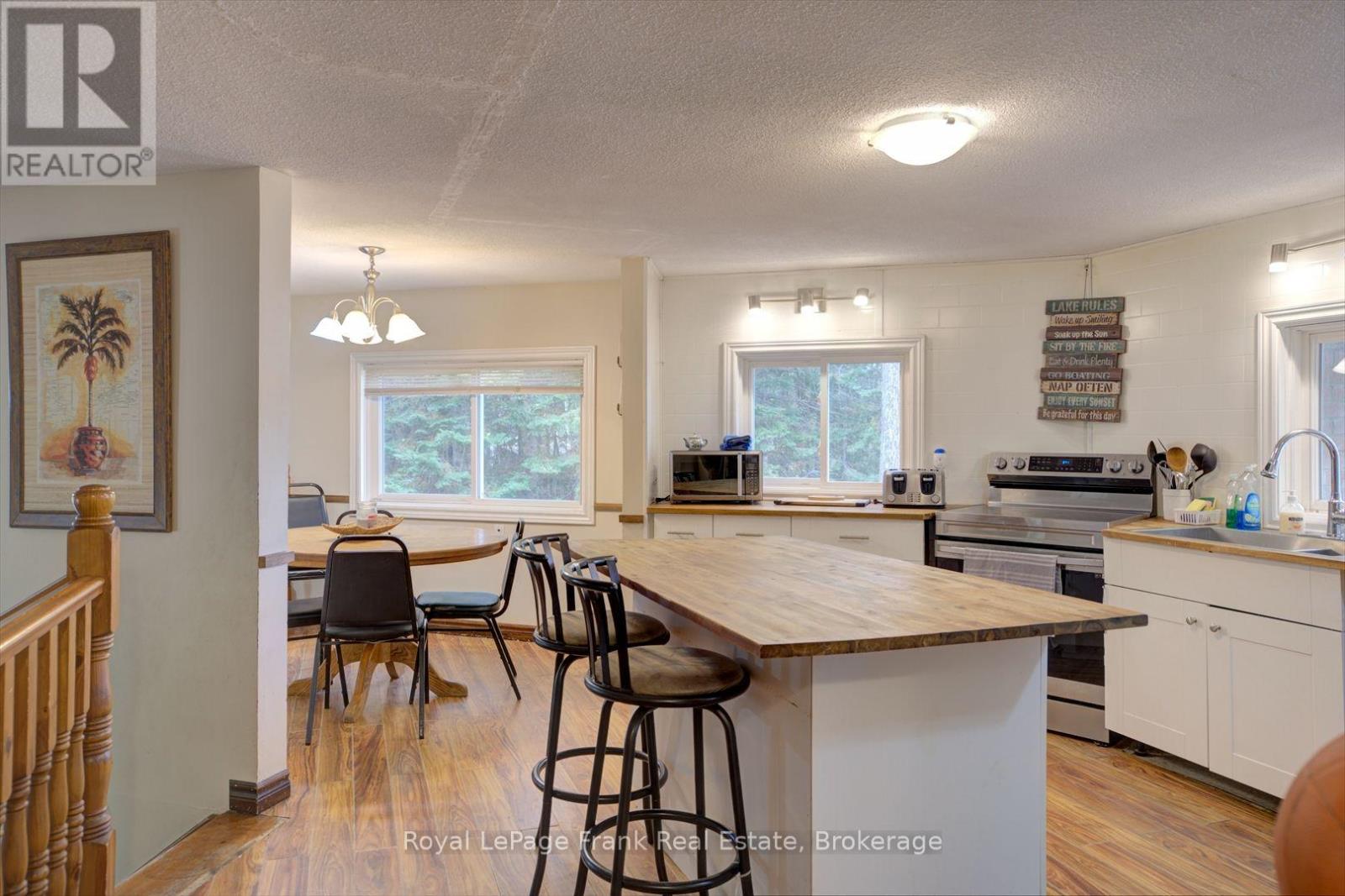 1031 CONSTANCE ROAD - 13