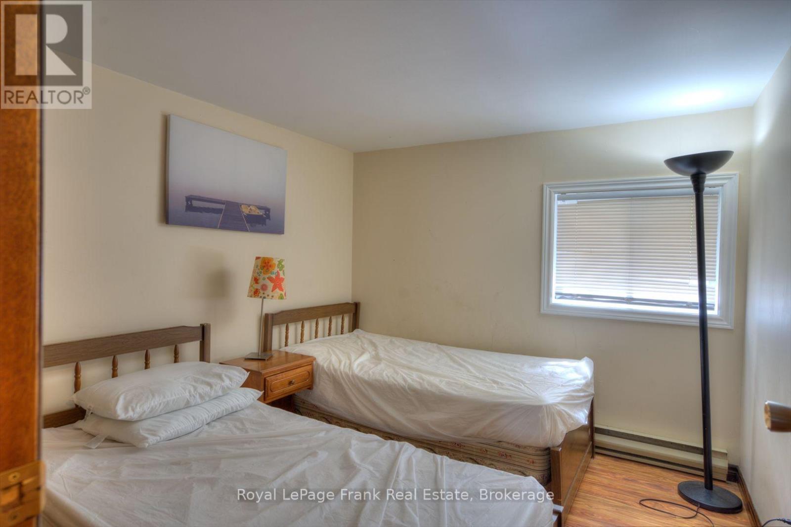 1031 CONSTANCE ROAD - 16