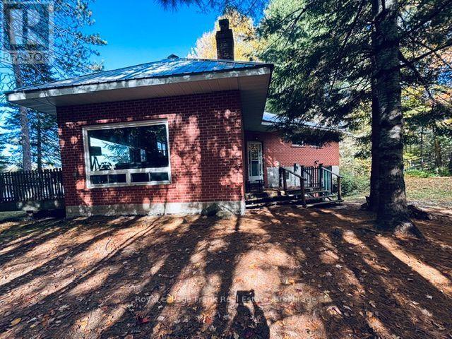 1031 Constance Road, Dysart et al, ON photo 23