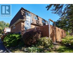 17 - 2296 Orient Park Drive, Ottawa, ON K1B4N6 Photo 31