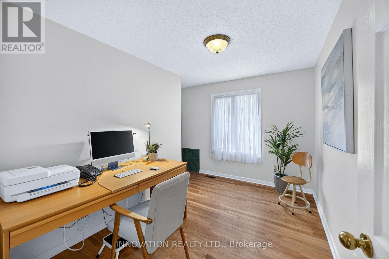 11 Welkin Crescent — photo 31