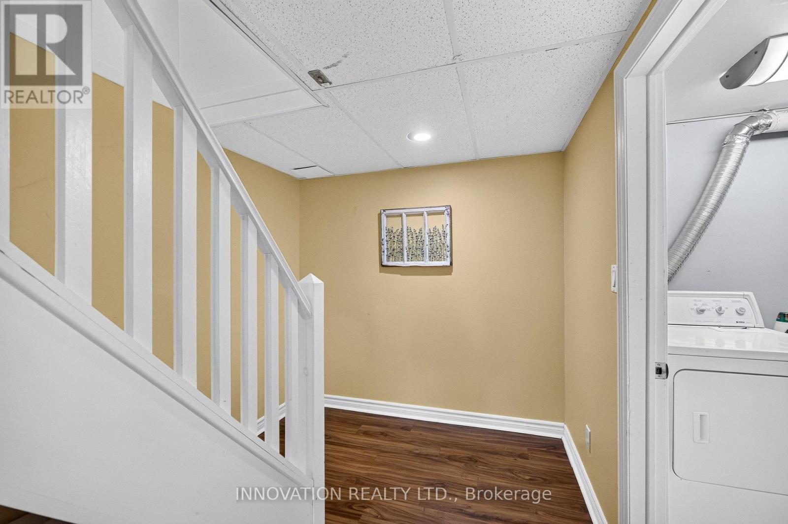 11 Welkin Crescent — photo 34