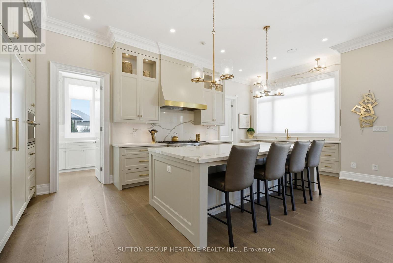 18 Dexshire Drive, Ajax, ON photo 12