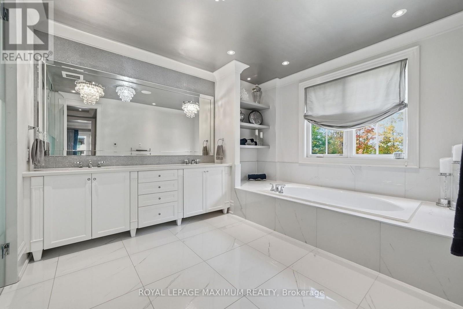 124 Annsleywood Court, Vaughan, ON photo 20