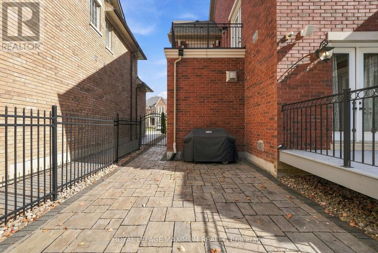 124 Annsleywood Court, Vaughan, ON photo 45