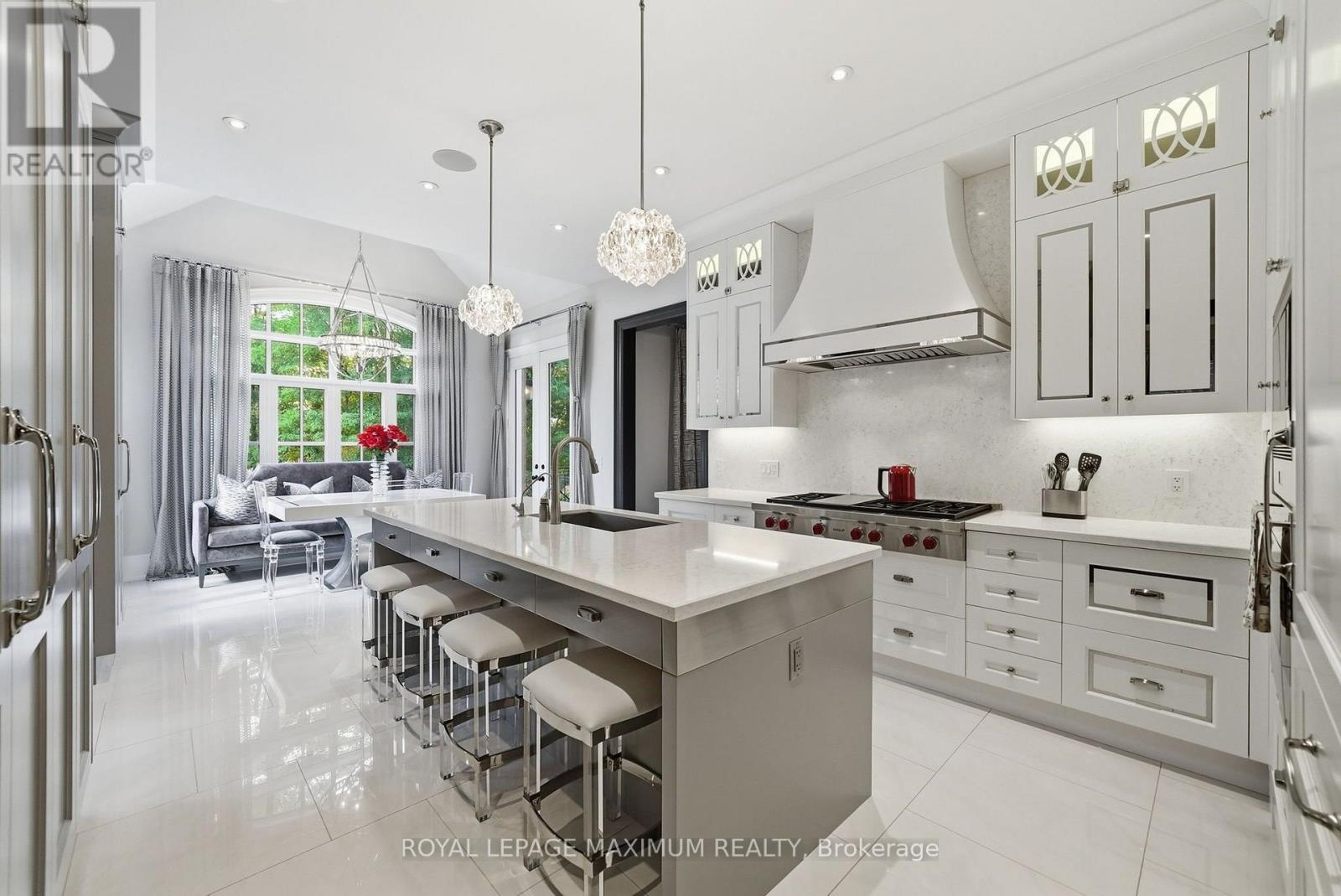 124 Annsleywood Court, Vaughan, ON photo 8