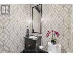 Bedroom 3 - 124 Annsleywood Court, Vaughan, ON L4H4G6 Photo 16