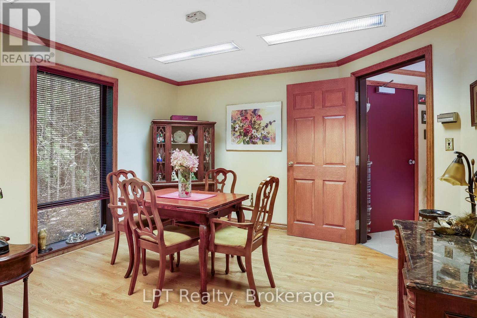 401297 GREY ROAD 17 - Image 22