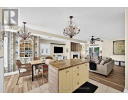202 - 110 Steamship Bay Road N, Gravenhurst), ON P1P1Z9 Photo 11