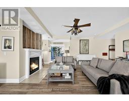 202 - 110 Steamship Bay Road N, Gravenhurst), ON P1P1Z9 Photo 12