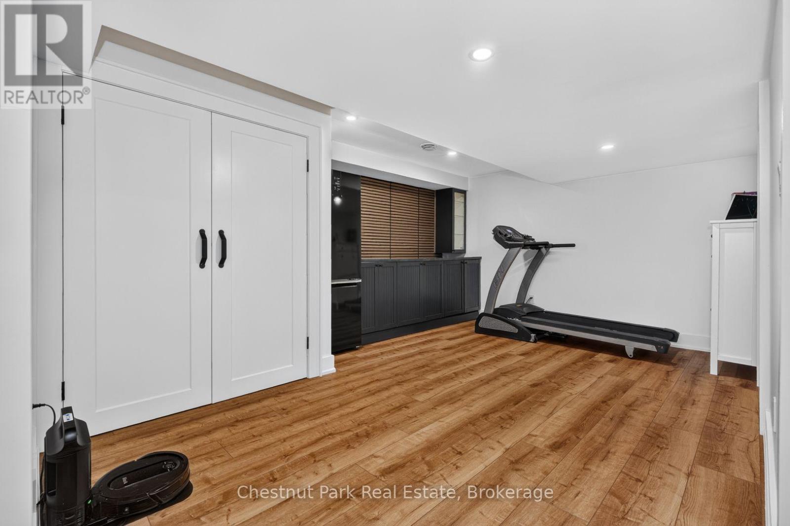 1204 CHARLIE THOMPSON ROAD - Image 29