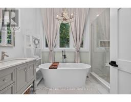1204 Charlie Thompson Road, Lake Of Bays, ON P0A1H0 Photo 23