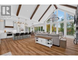 Dining room - 1204 Charlie Thompson Road, Lake Of Bays, ON P0A1H0 Photo 6
