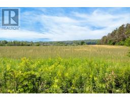 584 Curry Road, Penetanguishene, ON L9M2C8 Photo 8