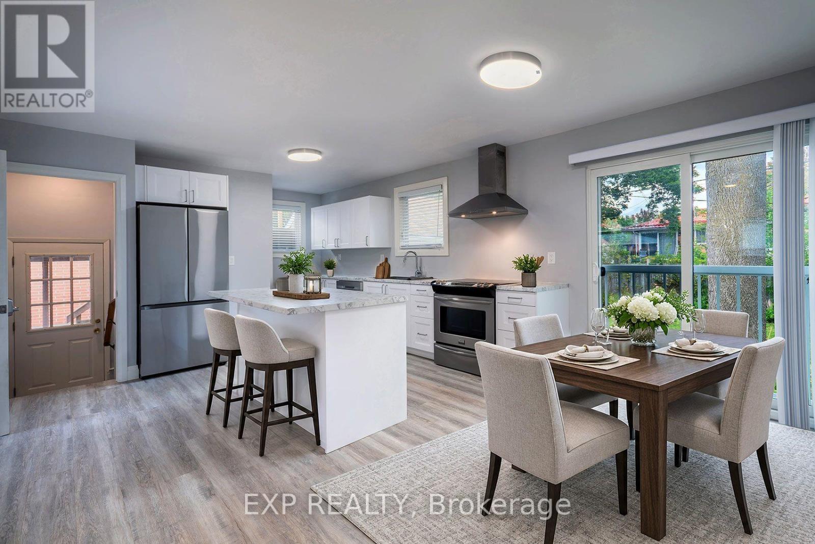 28 Alexander Avenue, Barrie, ON photo 7
