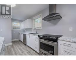 Bathroom - 28 Alexander Avenue, Barrie, ON L4M2B4 Photo 8
