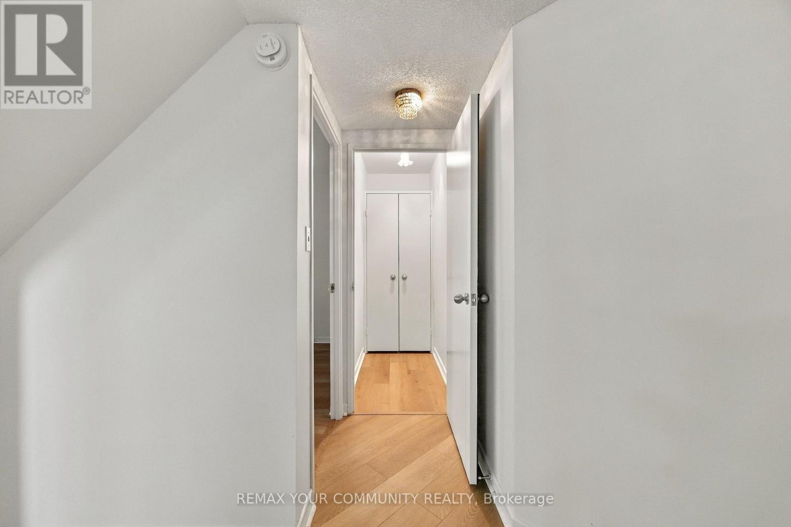 #410 349 ST CLAIR AVENUE W - 14