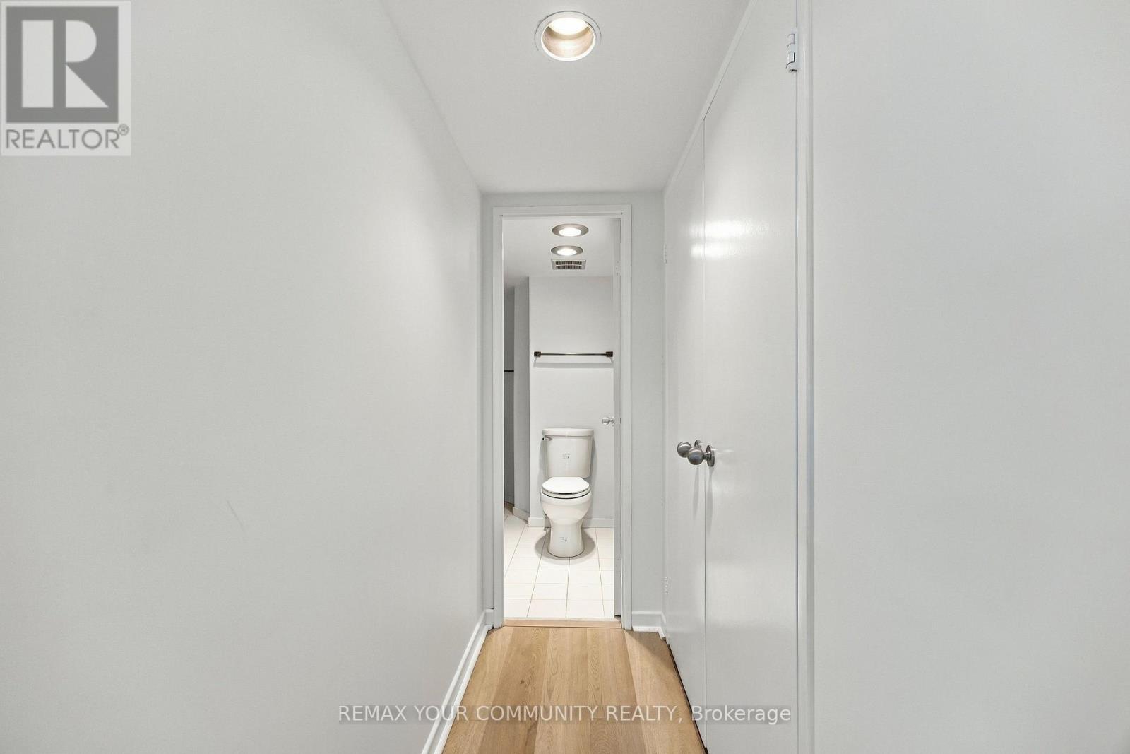 #410 349 ST CLAIR AVENUE W - Image 25