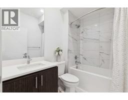 2731 19 Avenue SW - photo 30