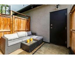 2731 19 Avenue SW - photo 34