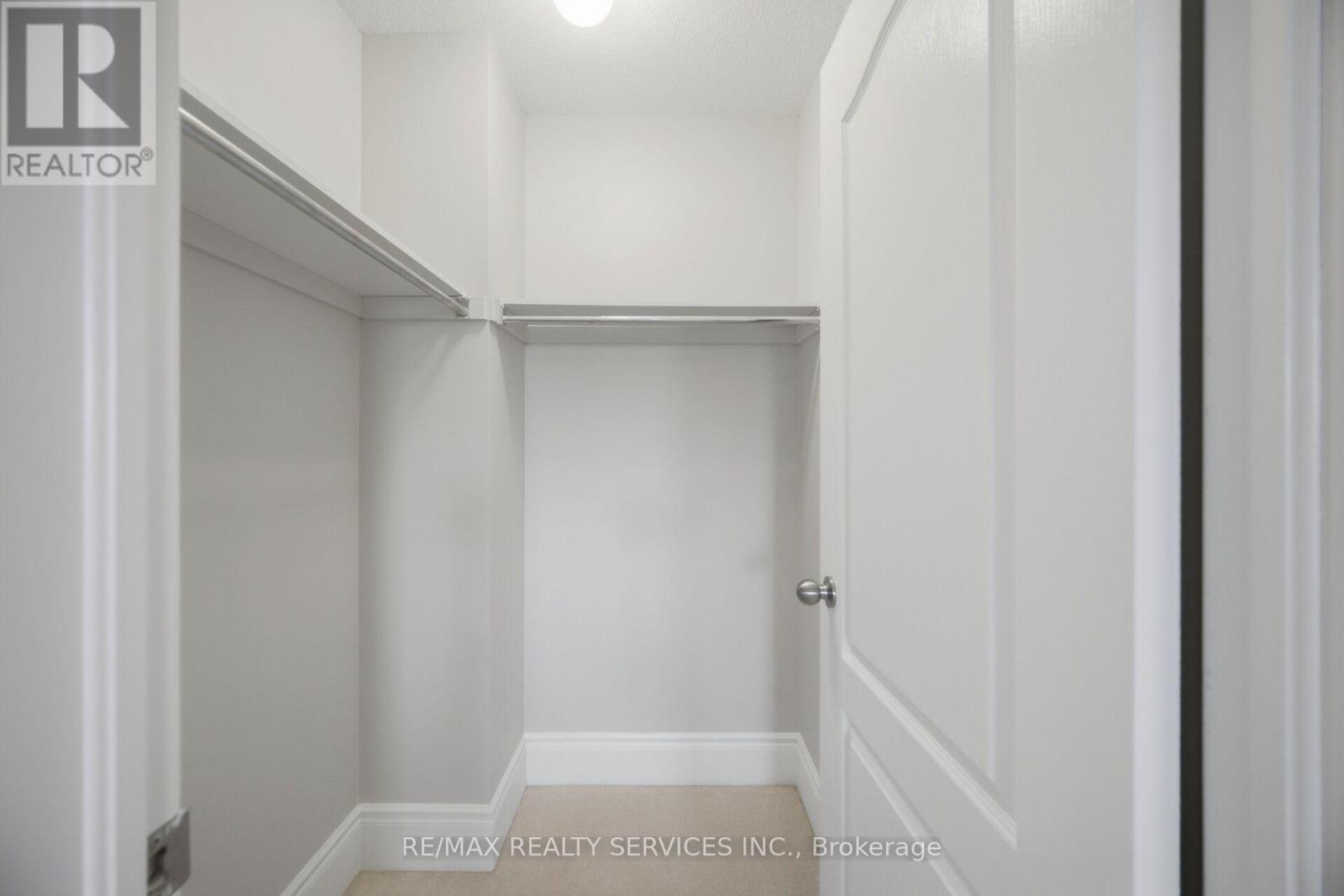 6 ZEPHYR ROAD - 30