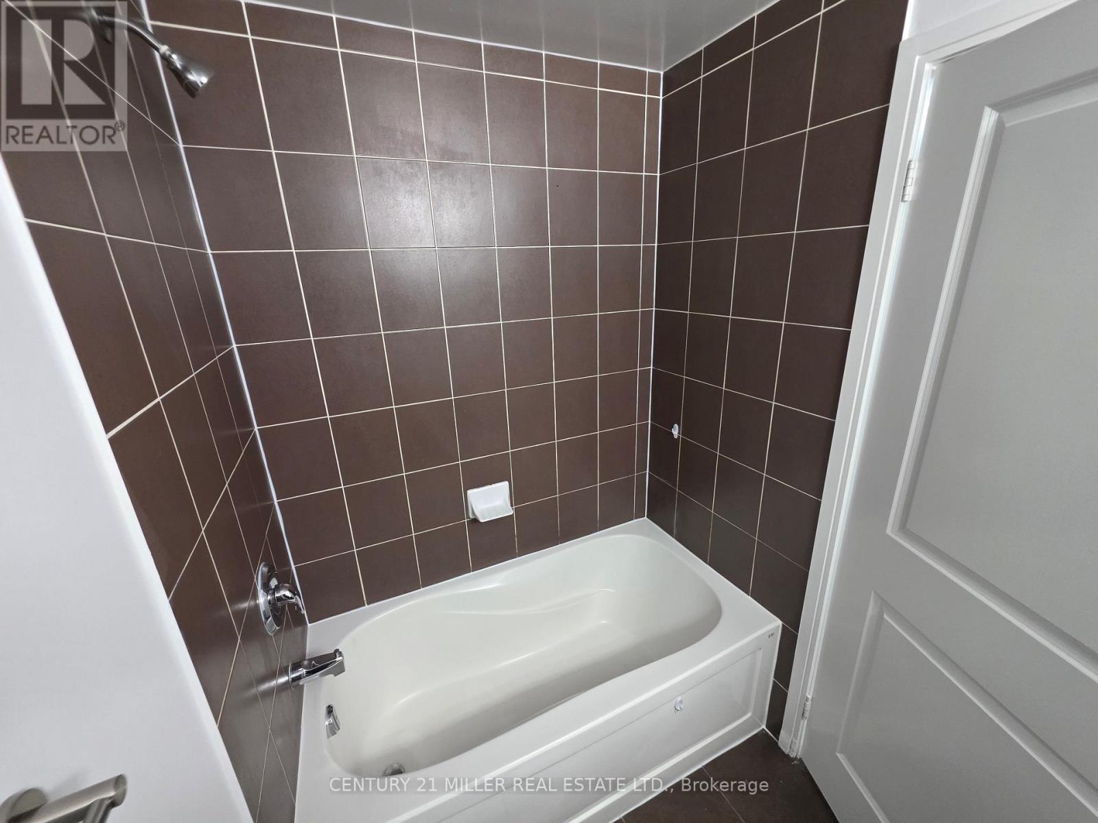 #2605 60 ABSOLUTE AVENUE - 17