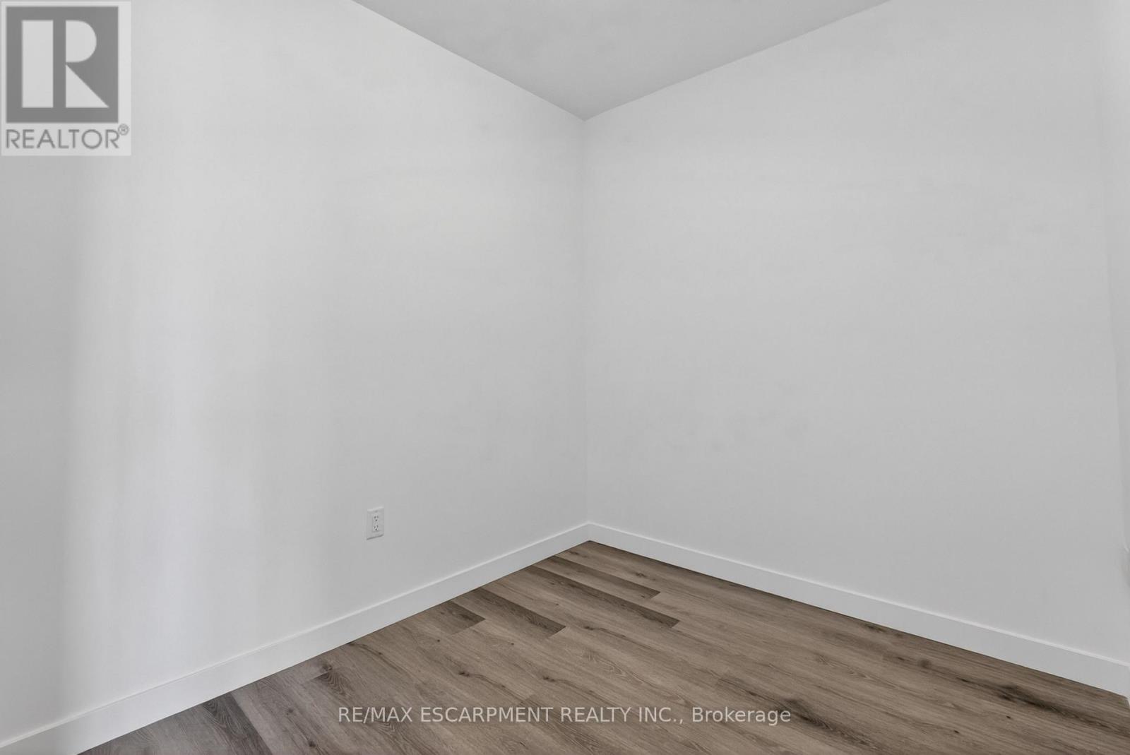 703- 461 Green Road, Hamilton, ON photo 9