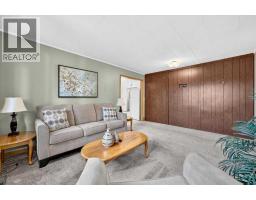 4339 70 Street Nw, Calgary, AB T3B2K4 Photo 28
