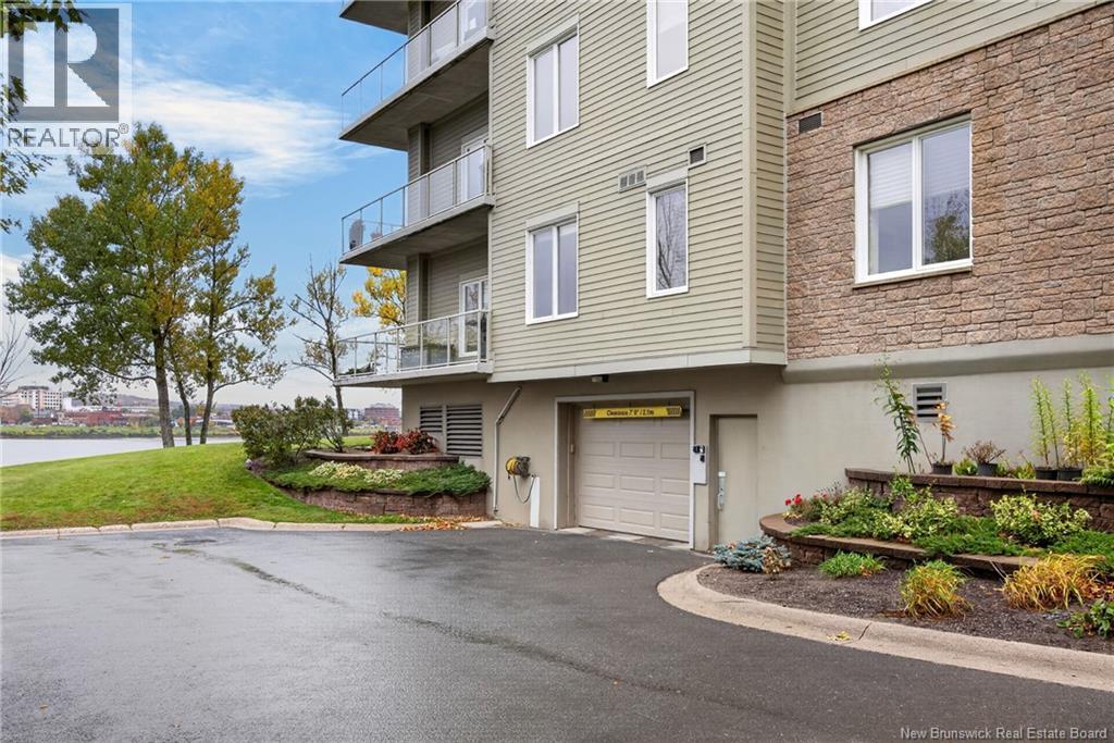 #201 1 Southview Lane - 37