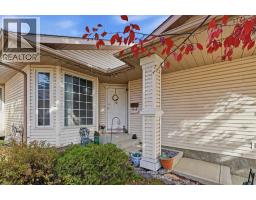 866 Applewood Drive SE - photo 5