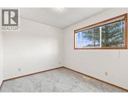 219 Coral Springs Circle NE - photo 25