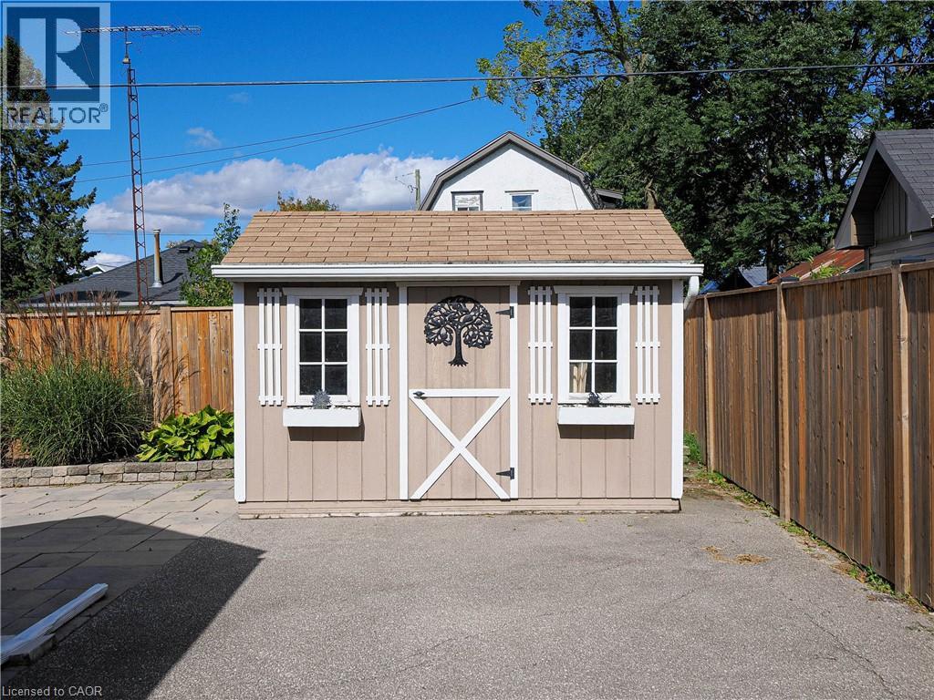 49 Brown Street — photo 19