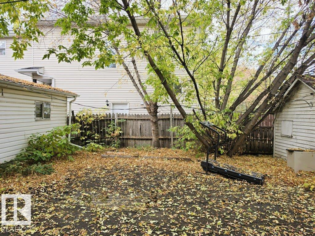 11911 77 ST NW - Image 19