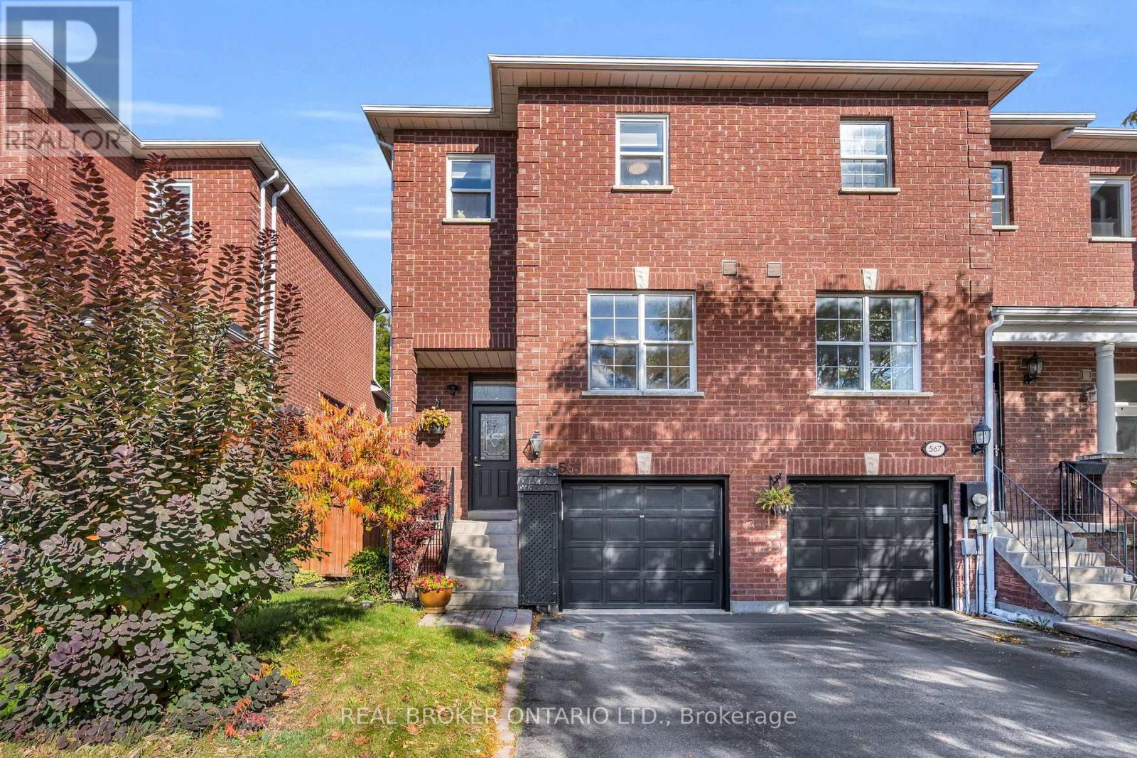 565 BONDI AVENUE, Newmarket (Gorham-College Manor) — photo 2