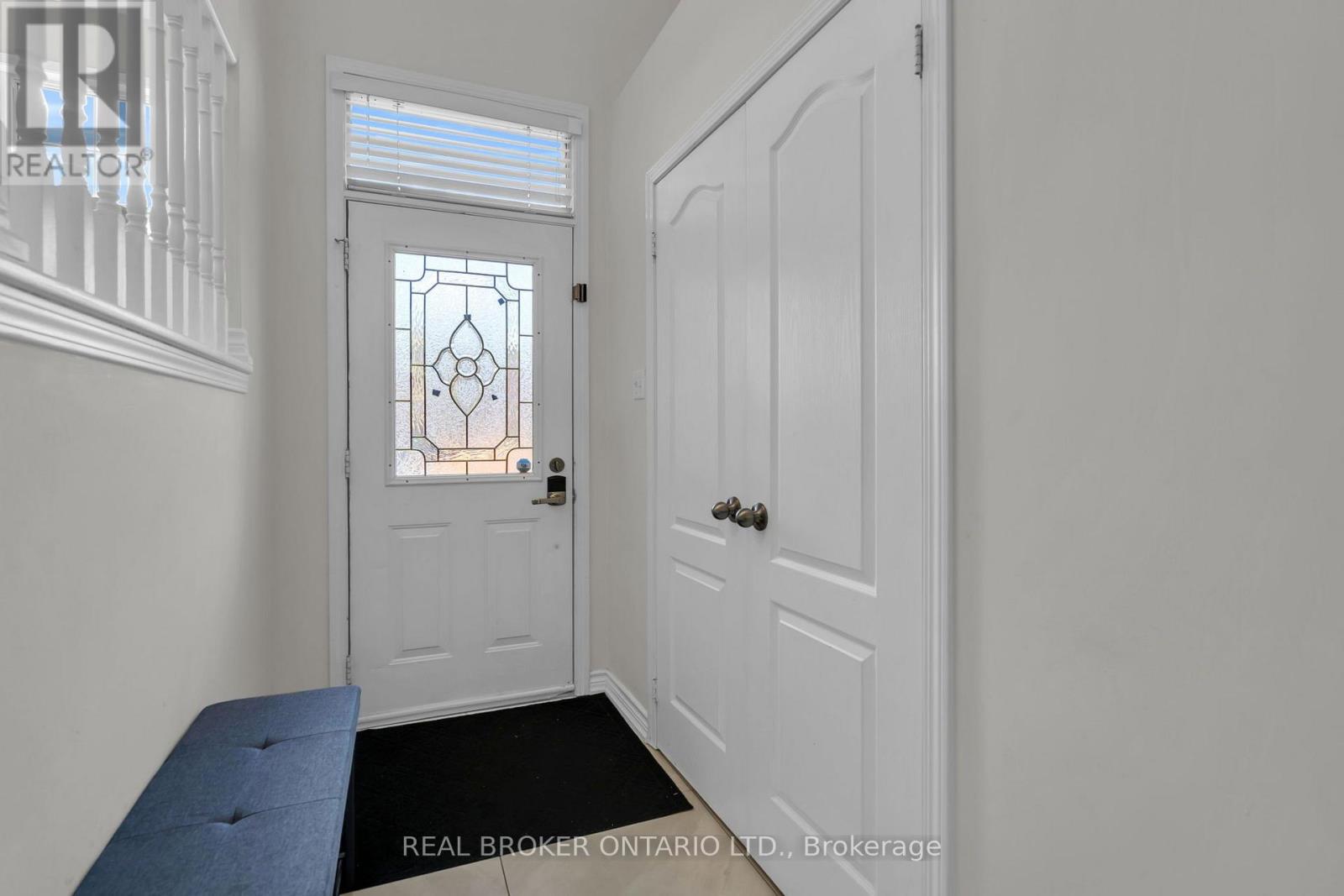 565 BONDI AVENUE, Newmarket (Gorham-College Manor) — photo 6