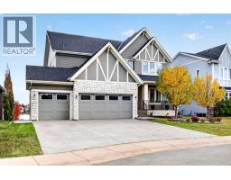 196 Stonemere Close - photo 2