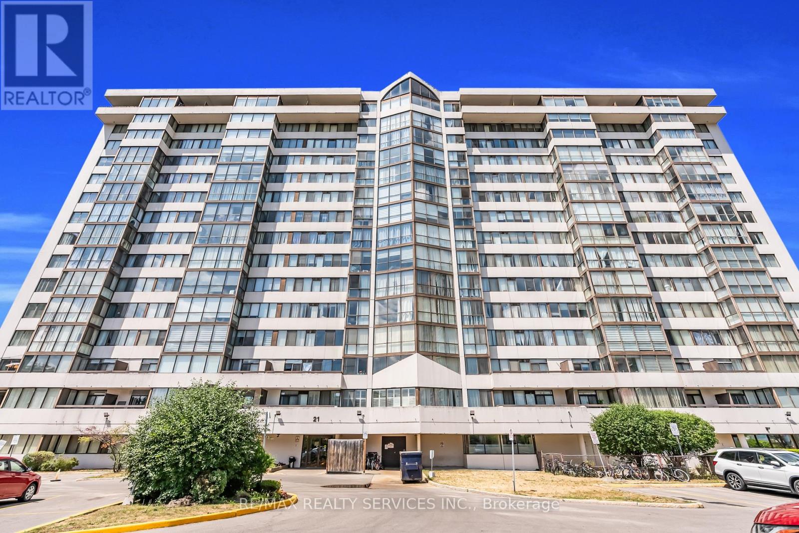 306 - 21 MARKBROOK LANE N, Toronto (Mount Olive-Silverstone-Jamestown) — photo 4