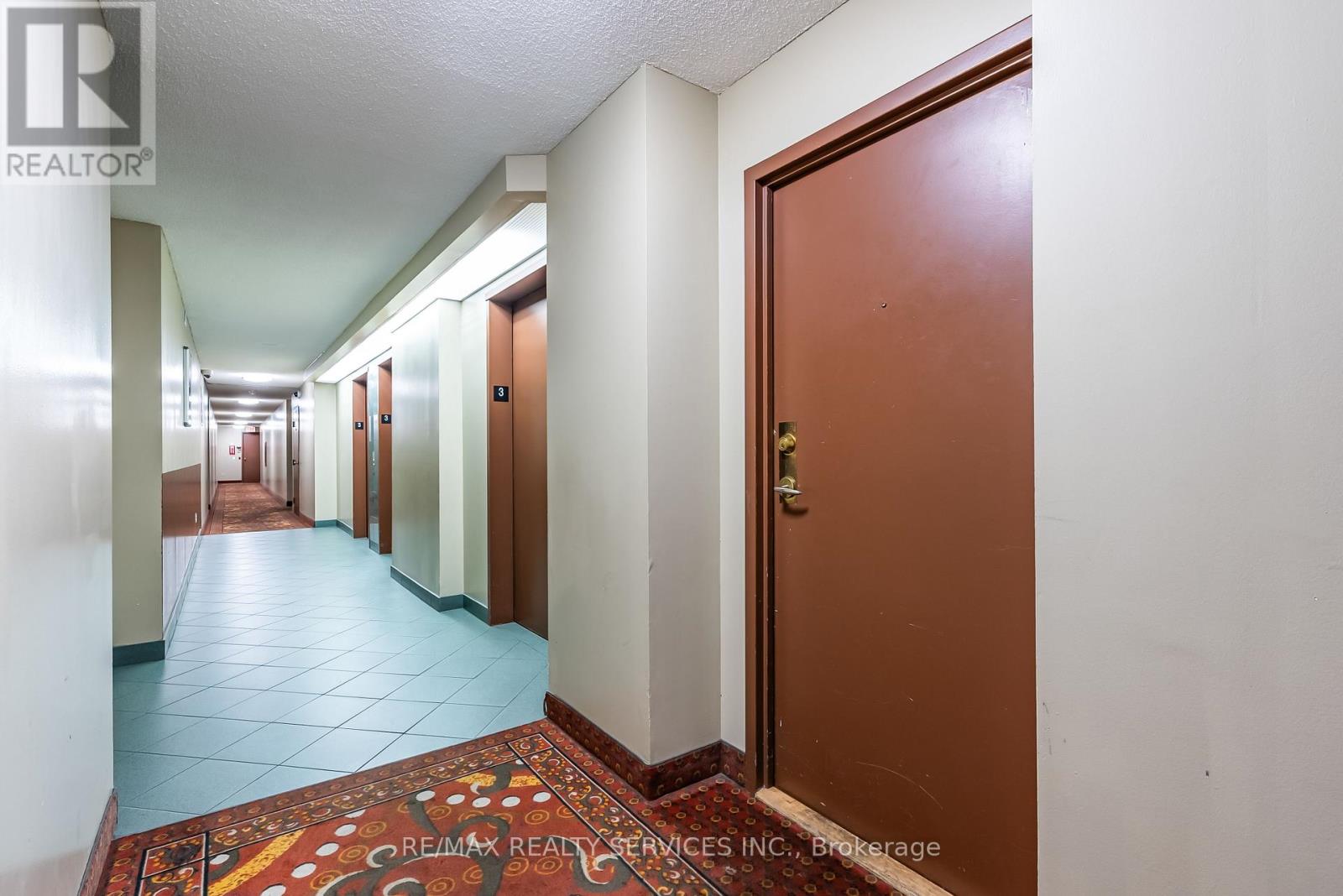 306 - 21 MARKBROOK LANE N, Toronto (Mount Olive-Silverstone-Jamestown) — photo 6