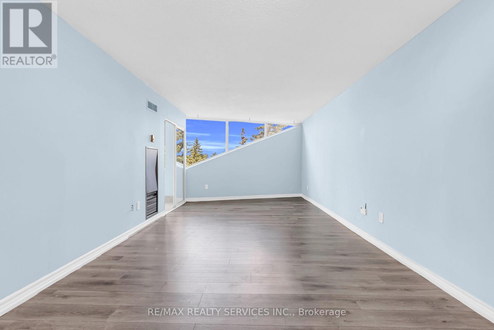 306 - 21 MARKBROOK LANE N, Toronto (Mount Olive-Silverstone-Jamestown) — photo 9