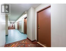 Bathroom - 306 - 21 Markbrook Lane N, Toronto, ON M9V5E4 Photo 6