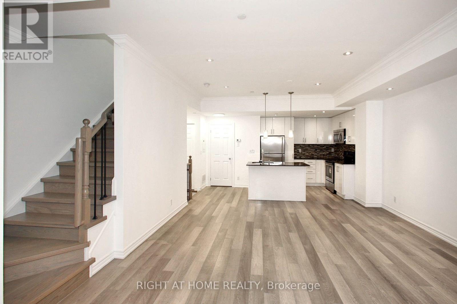 147- 50 Carnation Avenue, Toronto, ON photo 10