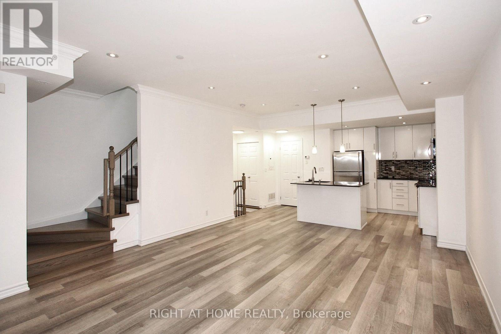 147- 50 Carnation Avenue, Toronto, ON photo 9