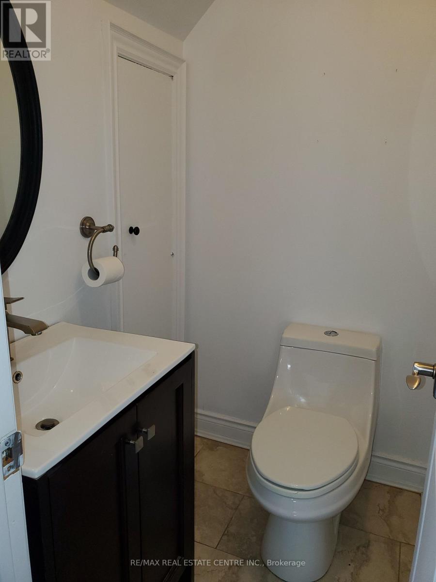 1077 Selby Avenue — photo 19