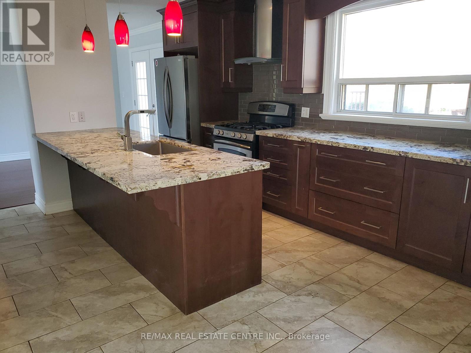 1077 SELBY AVENUE, Oakville (WO West) — photo 7
