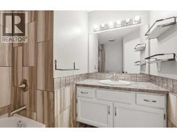 5711 61 Avenue, Rocky Mountain House, AB T4T1J2 Photo 24