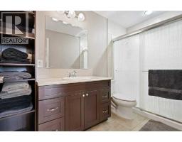 303 Lakeside Greens Drive - photo 29