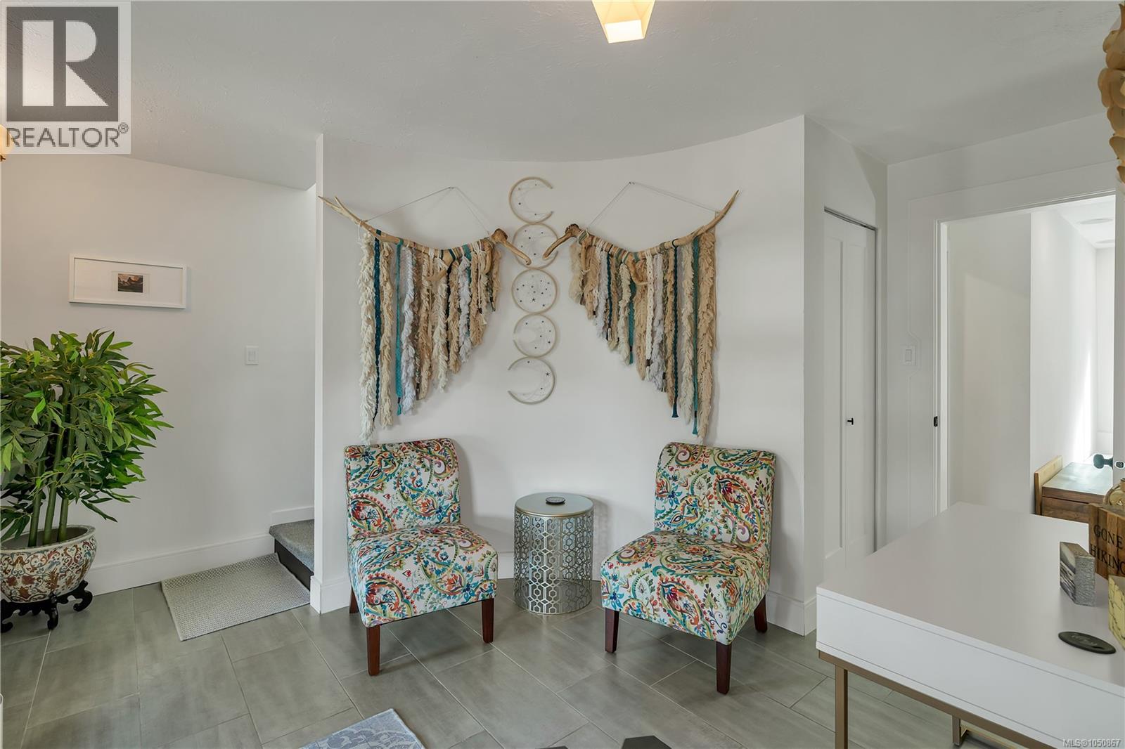 527 Burman Crt - 7