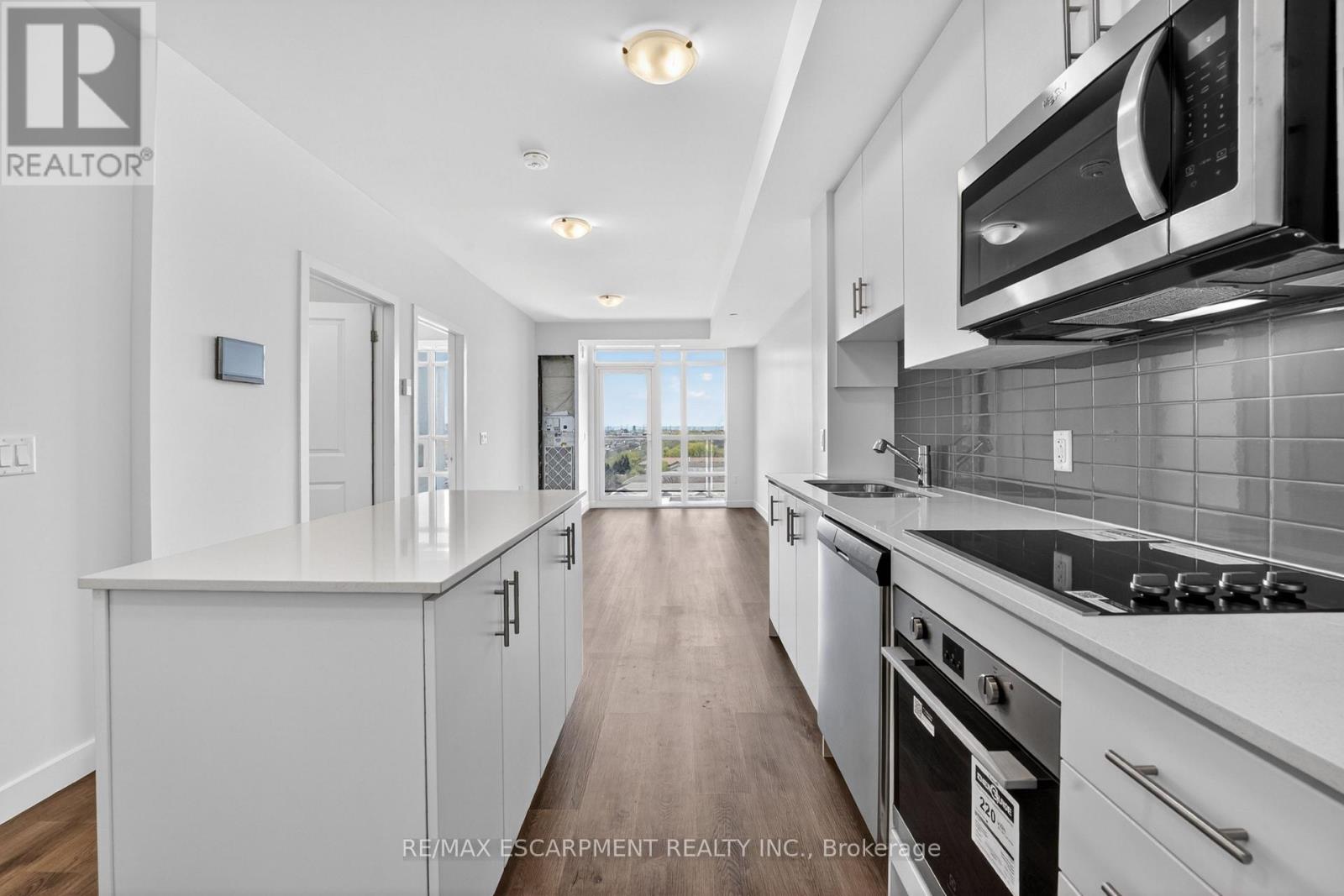 822- 461 Green Road, Hamilton, ON photo 13